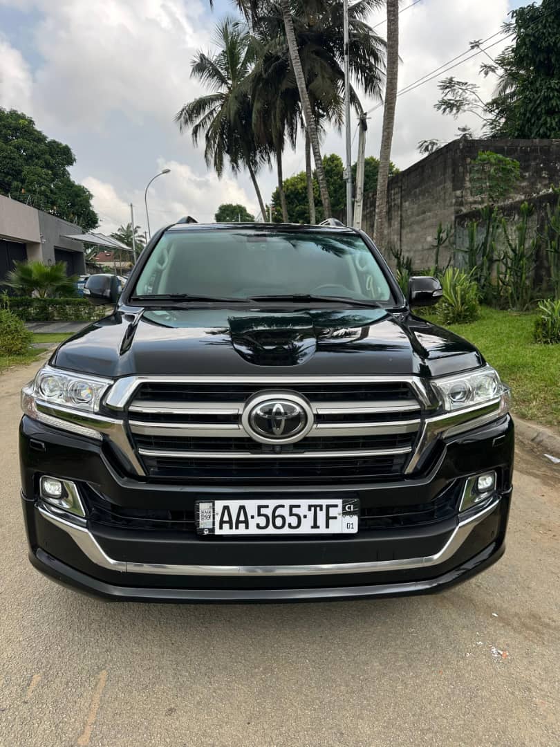 LAND CRUISER TOYOTA VX.R DE 2020