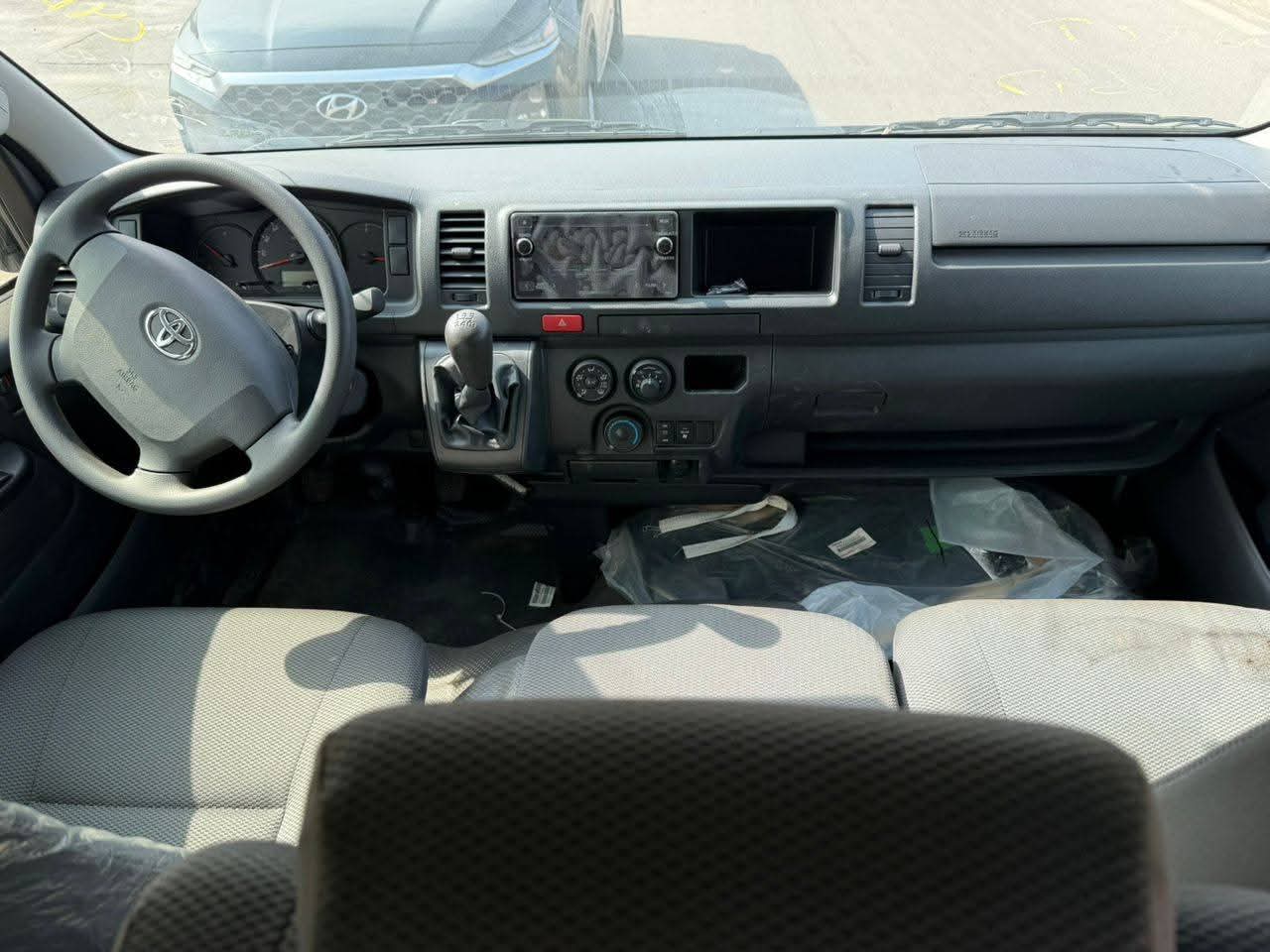 TOYOTA HIACE DE 2025