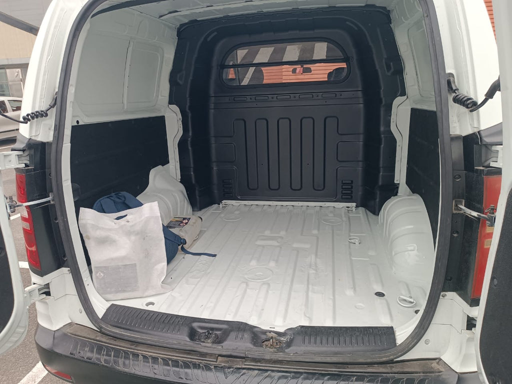 10.500.000F FOURGON HYUNDAI H1 DE 2020