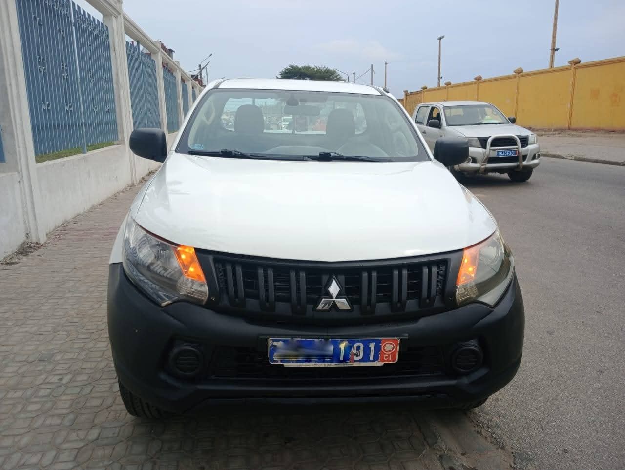 7.500.000F L200 4X4 1 CABINE DE 2019