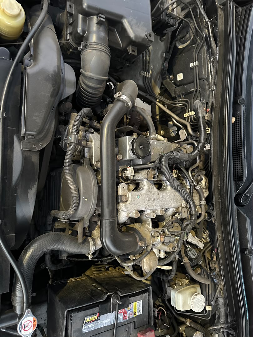 6.700.000F MITSUBISHI L200 UNE CABINE DE 2017