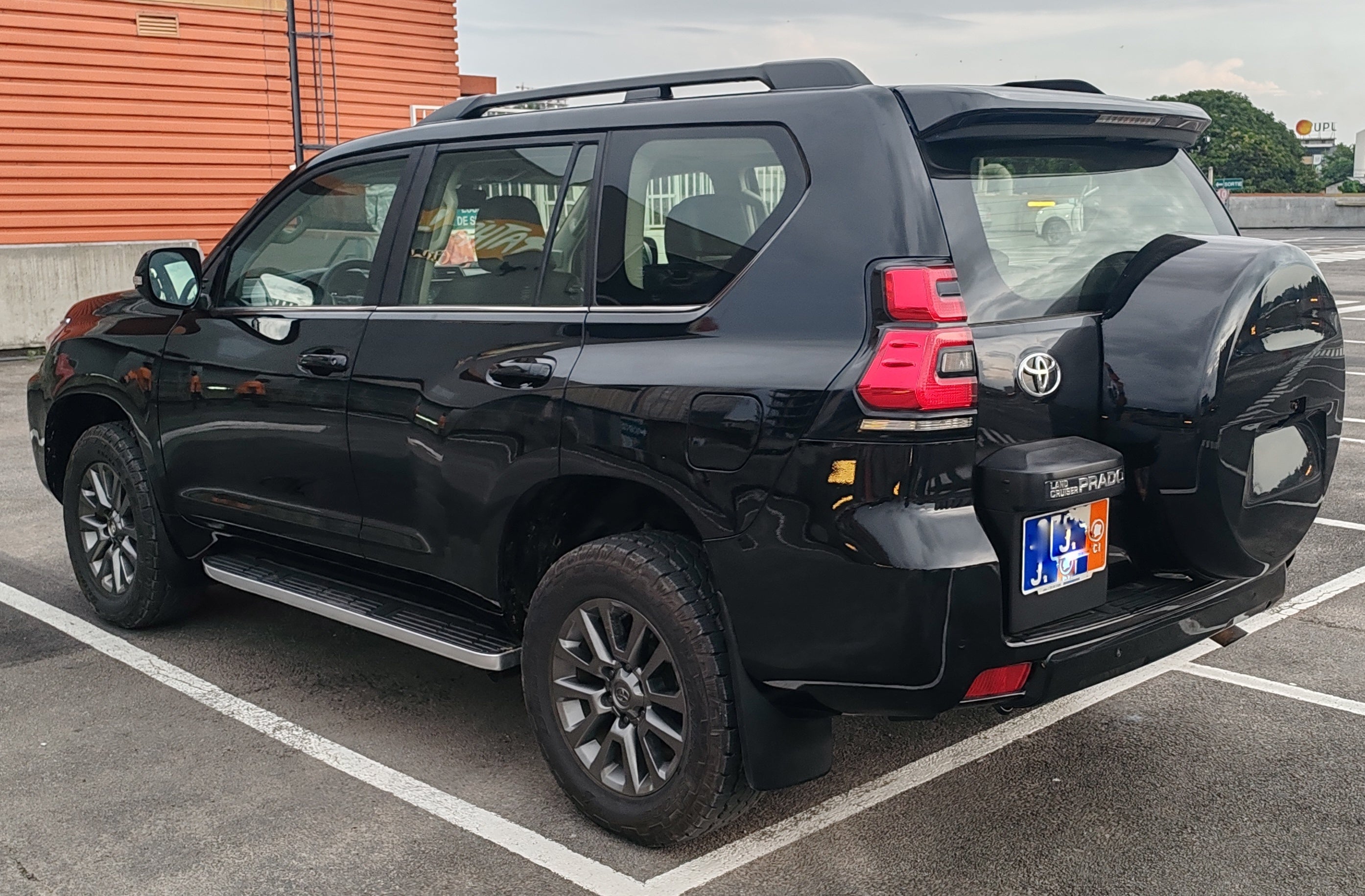 24.500.000F TOYOTA PRADO VX DE 2019