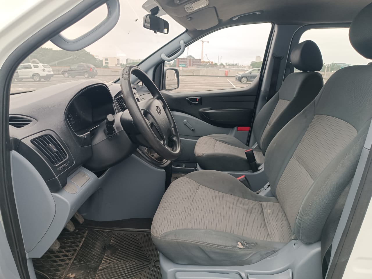10.500.000F FOURGON HYUNDAI H1 DE 2020