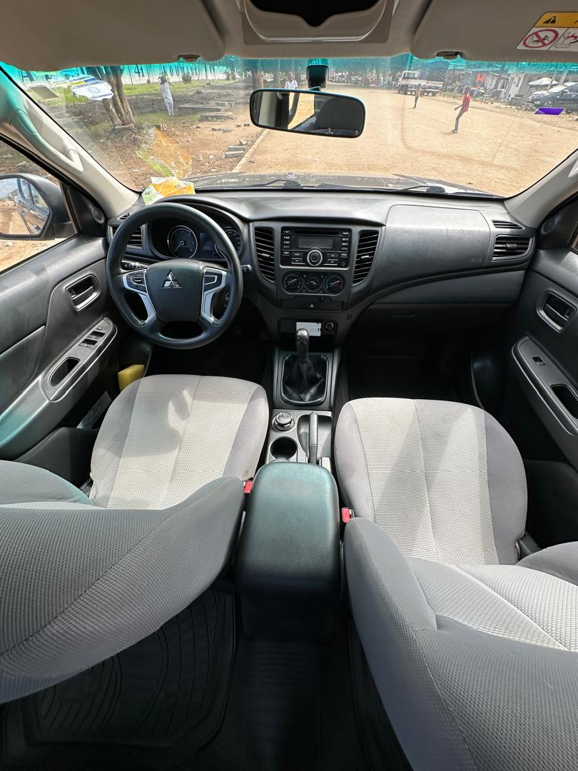 14.500.000F MITSUBISHI L200 4X4 DE 2022