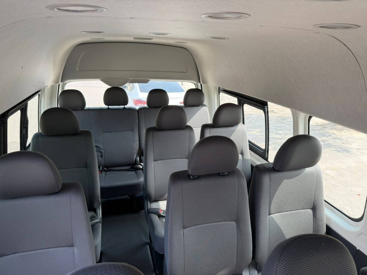 TOYOTA HIACE DE 2025