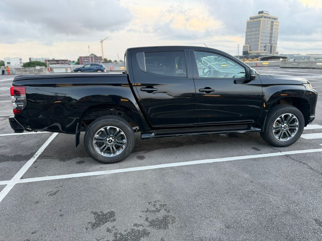 19.500.000F MITSUBISHI L200 BOITE AUTOMATIQUE SPORTERO DE 2024