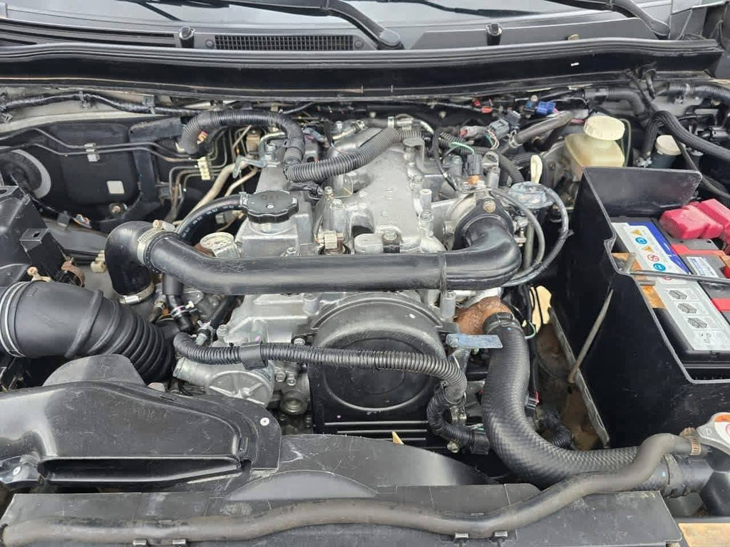 13.500.000F MITSUBISHI L200 4X4 DE 2021