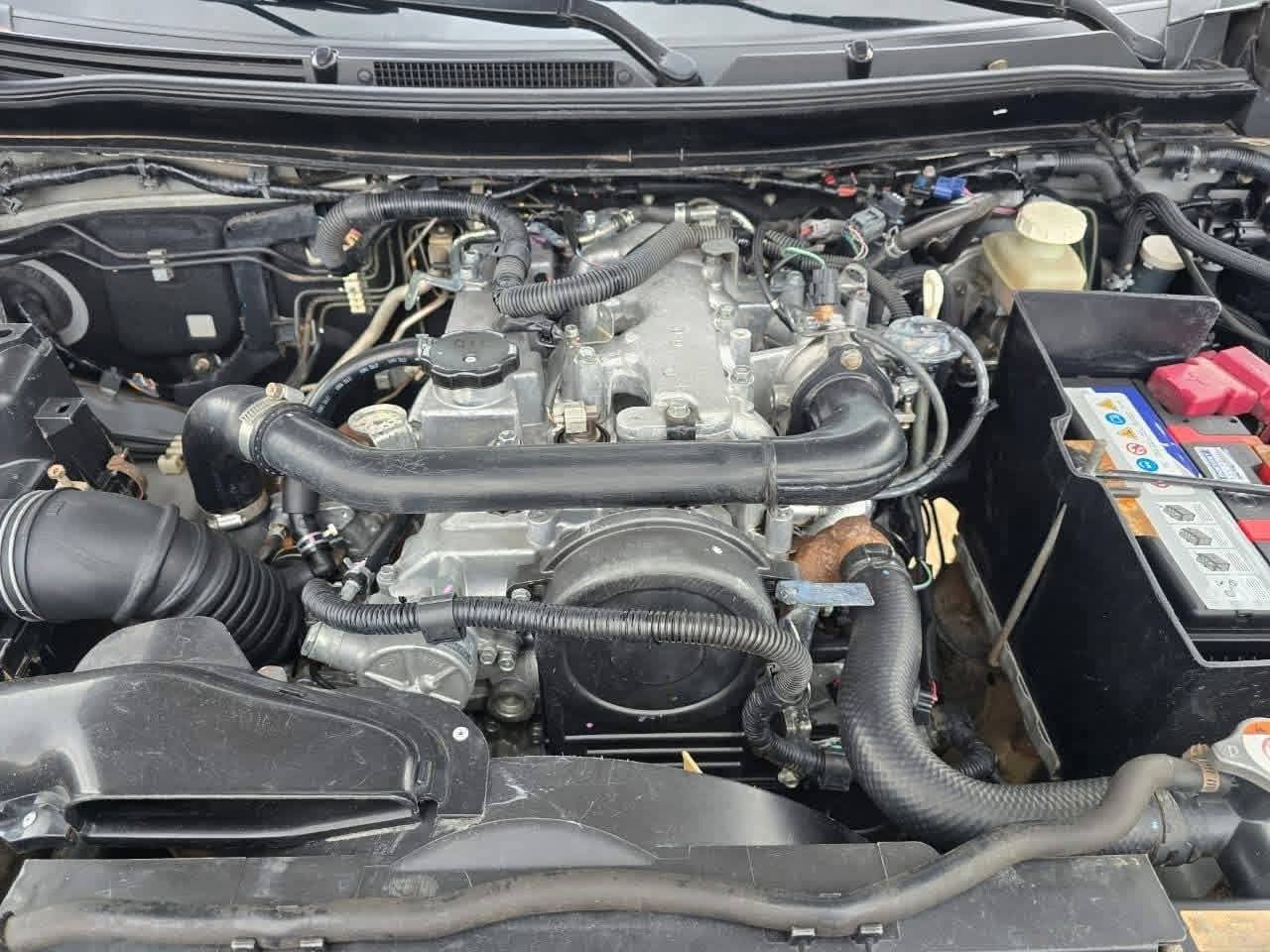 13.500.000F MITSUBISHI L200 4X4 DE 2021