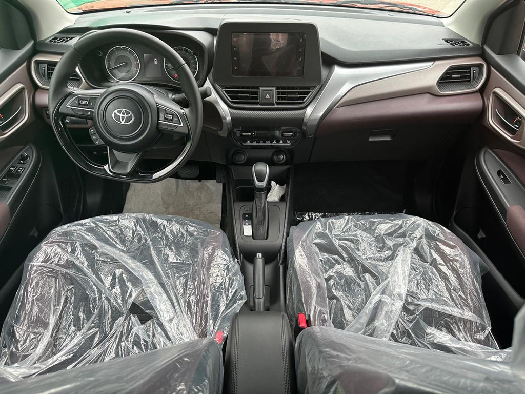 14.500.000F TOYOTA STARLET CROSS FULL OPTIONS DE 2026