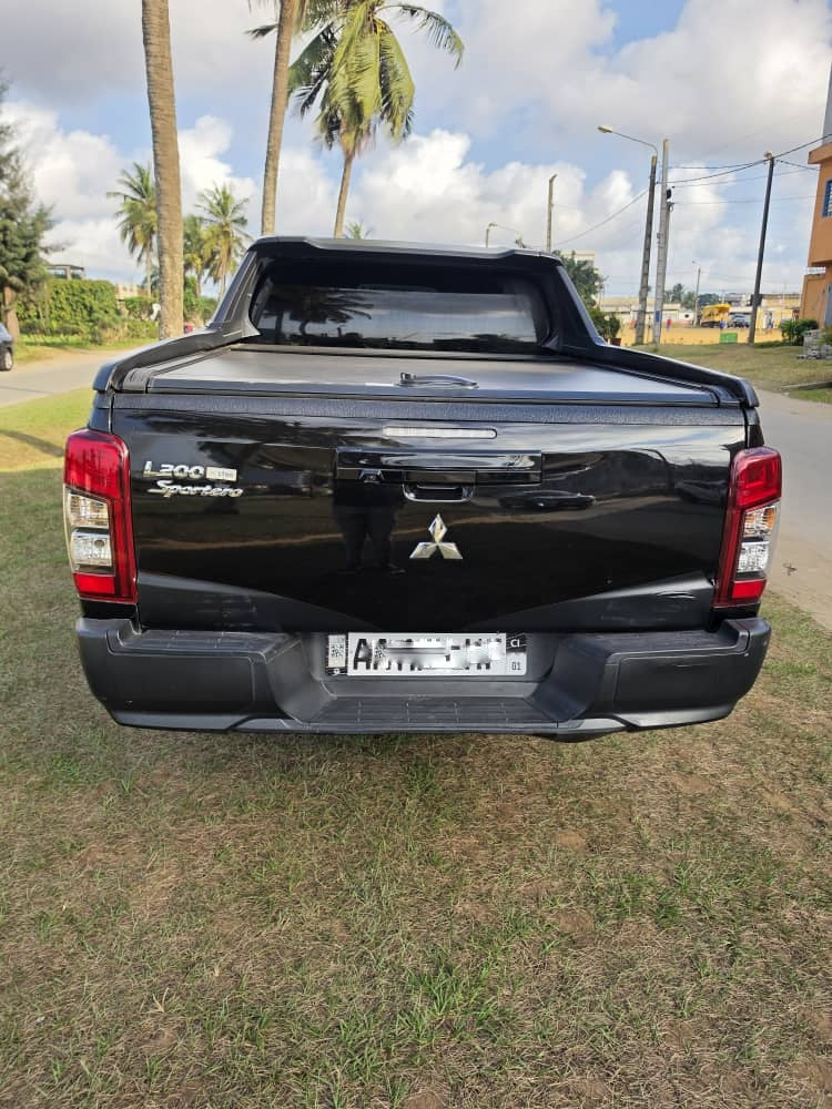 19.000.000F MITSUBISHI L200 BOITE AUTOMATIQUE DE 2023