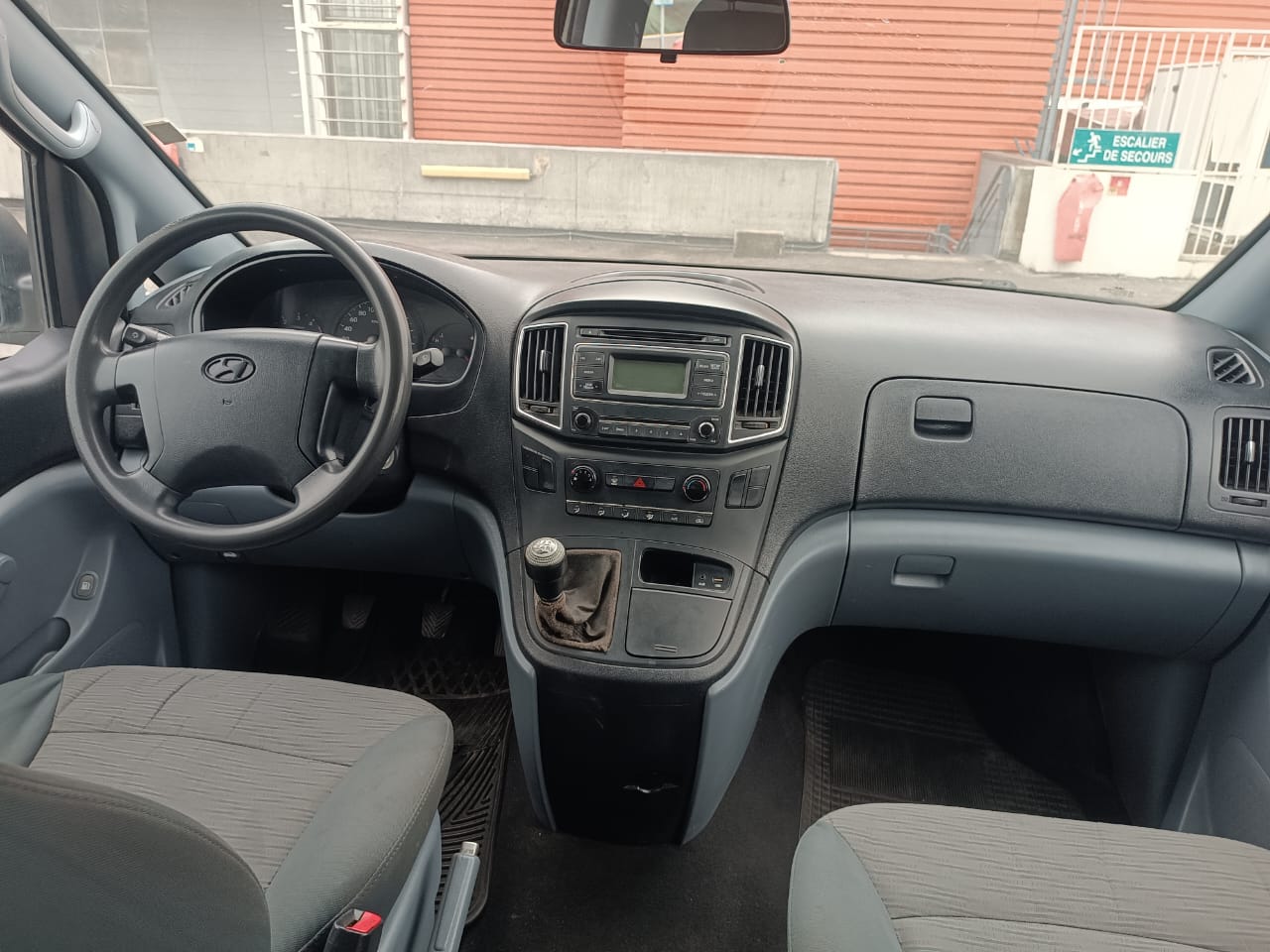 10.500.000F FOURGON HYUNDAI H1 DE 2020