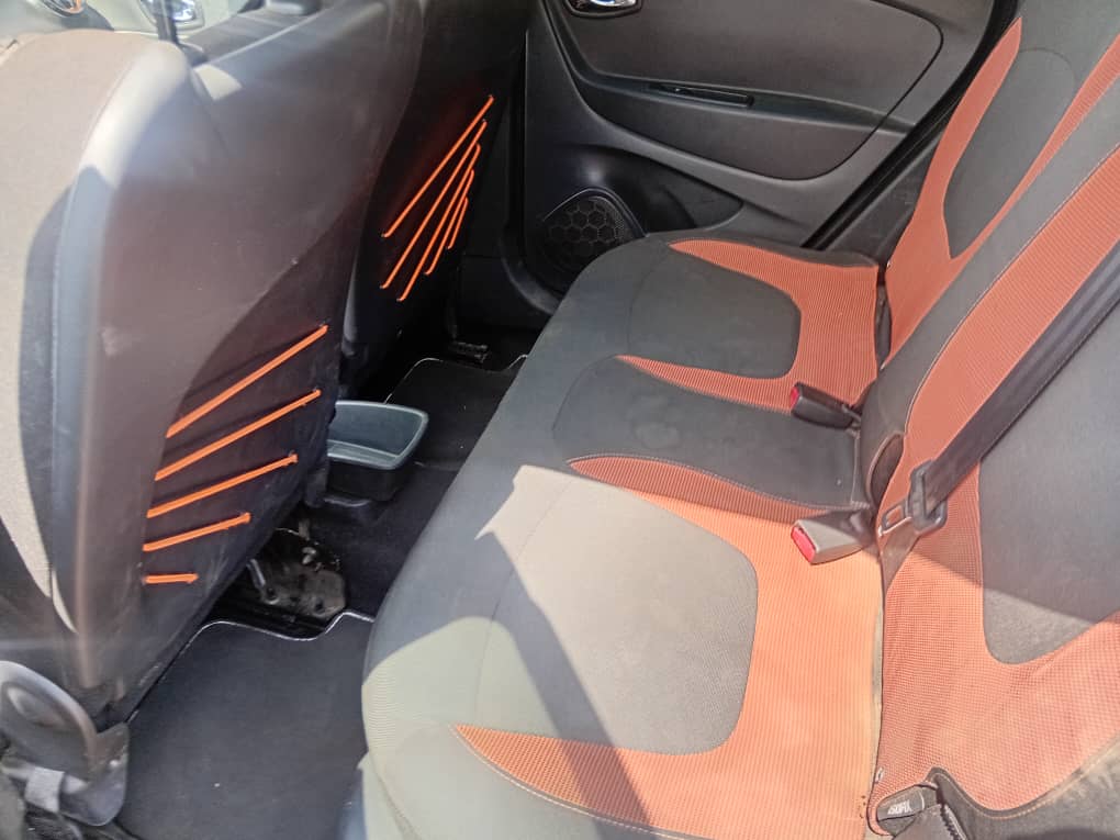 4.500.000F RENAULT CAPTUR AUTOMATIQUE DE 2016