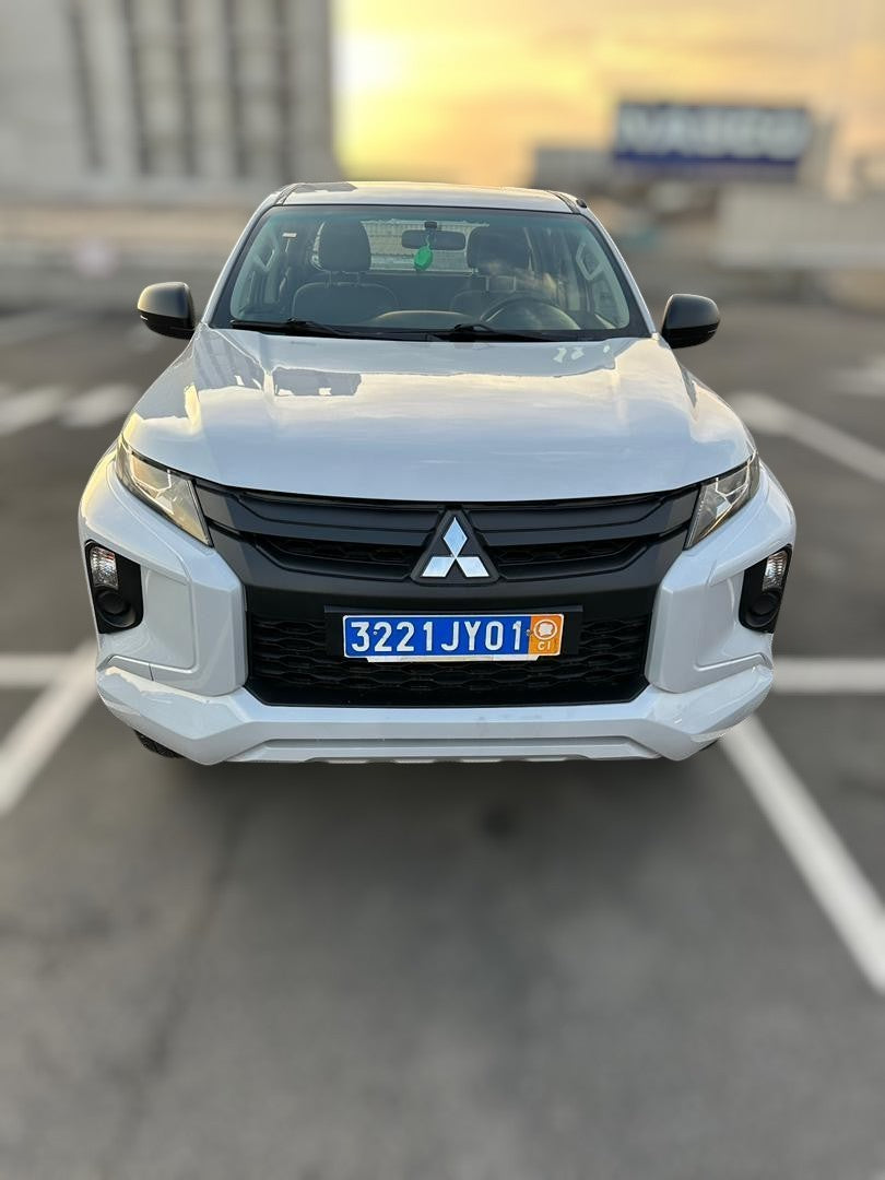 14.000.000F MITSUBISHI L200 4X4 DE 2020