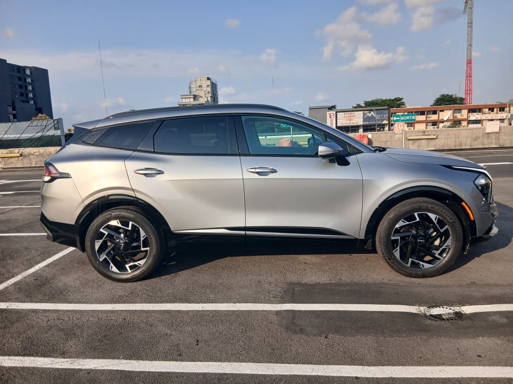 27.500.000F KIA SPORTAGE FULL OPTIONS DE 09/2024 IMPORTÉ