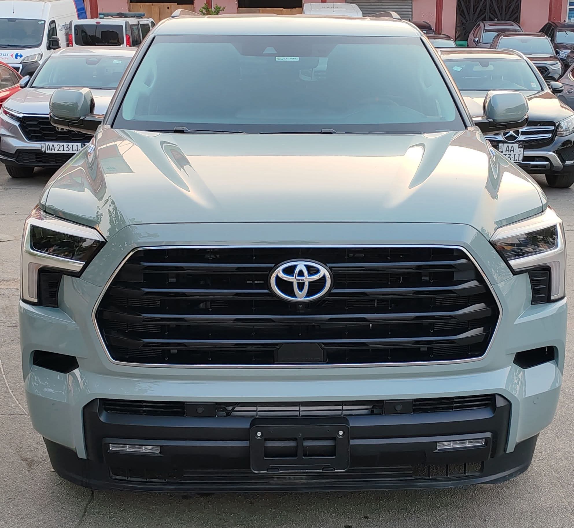 TOYOTA SEQUOIA TRD OFF ROAD HYBRIDE DE 2024 FULL