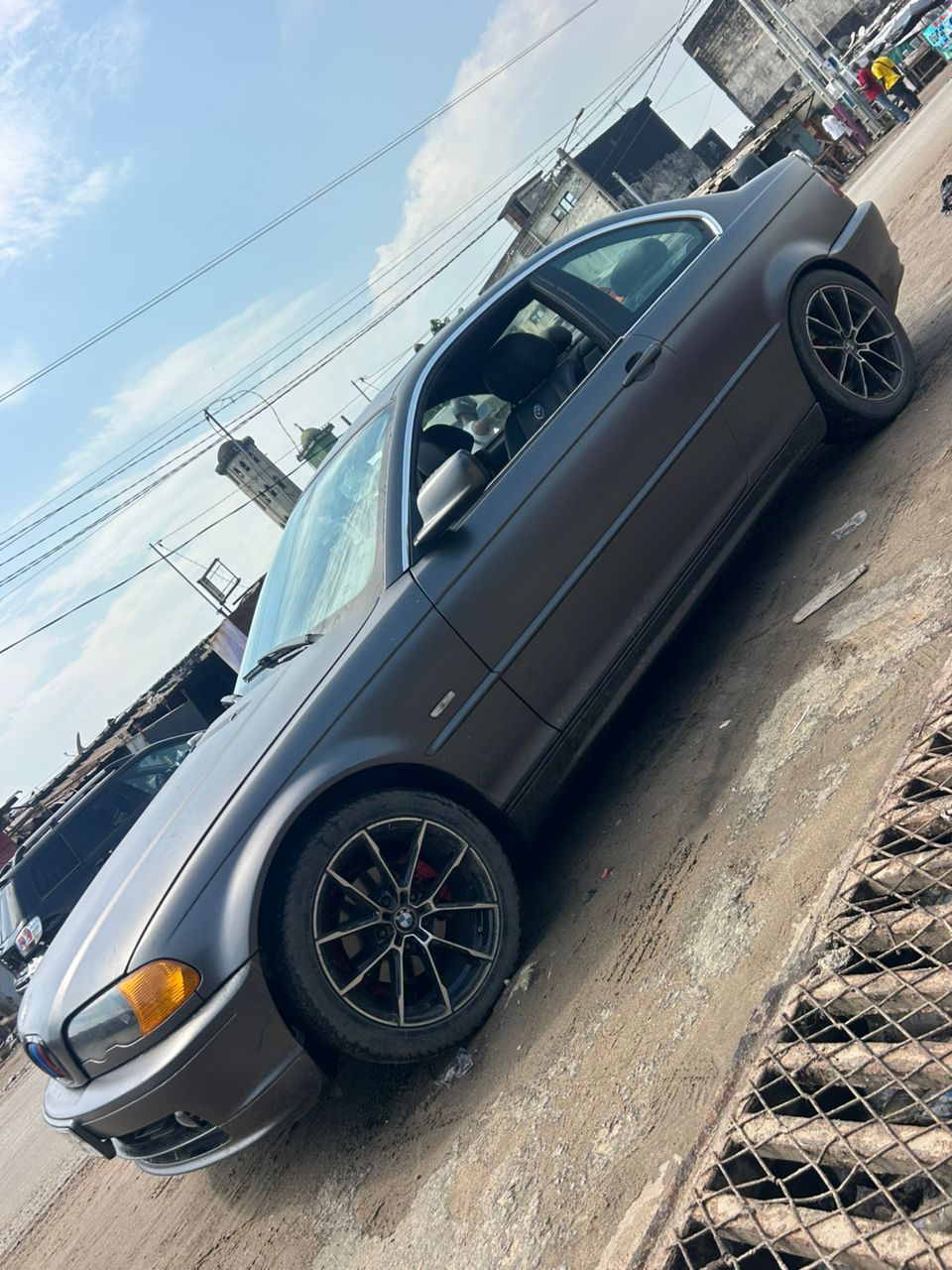 3.500.000F BMW 318i COUPÉ AUTOMATIQUE