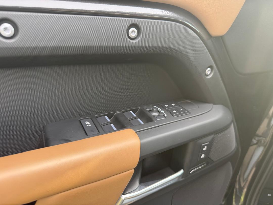 #RANGE-ROVER DEFENDER FULL OPTIONS DE 2025 LUXE PREMIUM