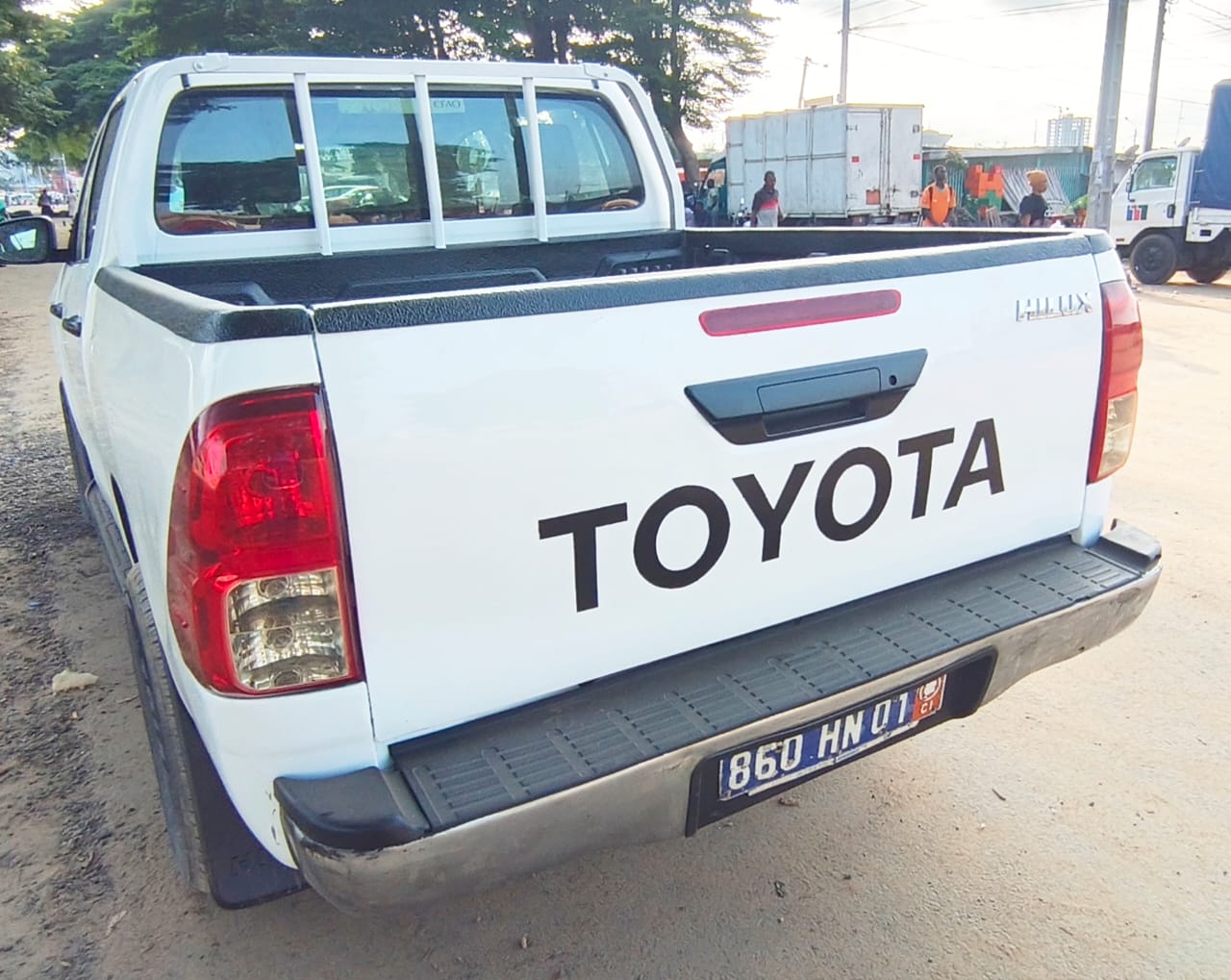 14.900.000F TOYOTA HILUX 4X4 DE 2017